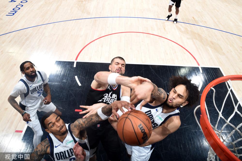 有的球员眼 有的球员眼